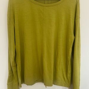 Title Nine Olive Long Sleeve Tee size L